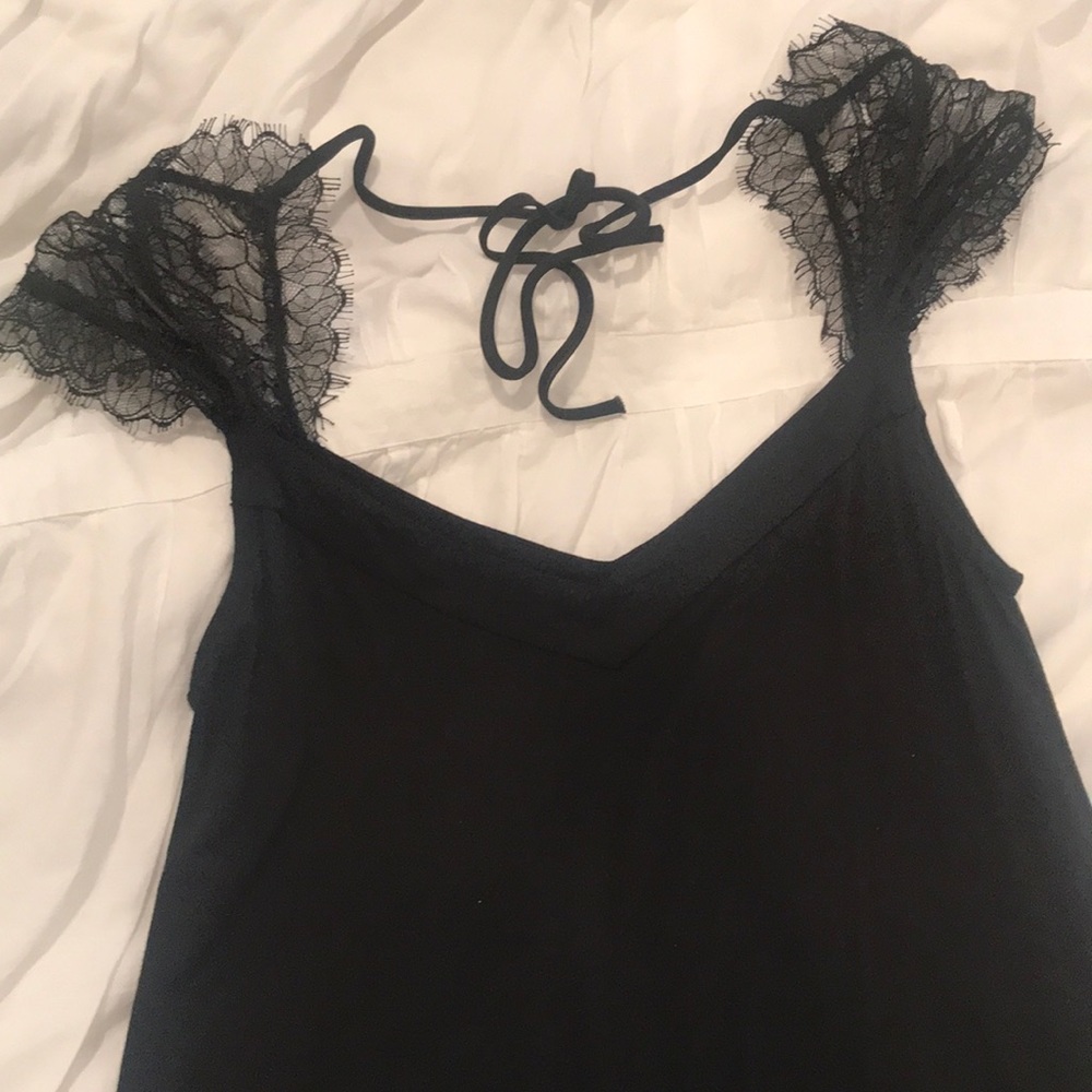 Lace cap sleeve black blouse